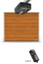 Hörmann RenoMatic szekcionált garázskapu | Decocolor lakkozott felület | M-bordás mintázat | Golden Oak szín | DuraMatic meghajtás