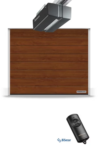 Hörmann RenoMatic szekcionált garázskapu | Decocolor lakkozott felület | M-bordás mintázat | Dark Oak szín | ProMatic meghajtás